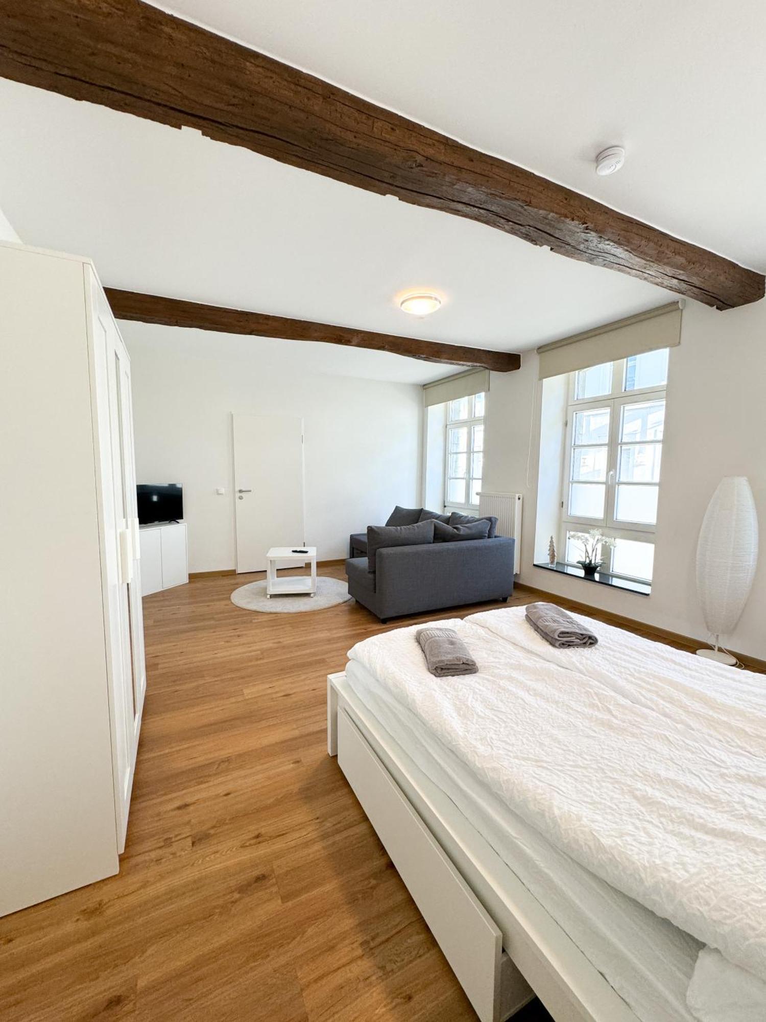 Praktisch & Modern - Voll Ausgestattetes Apartment *