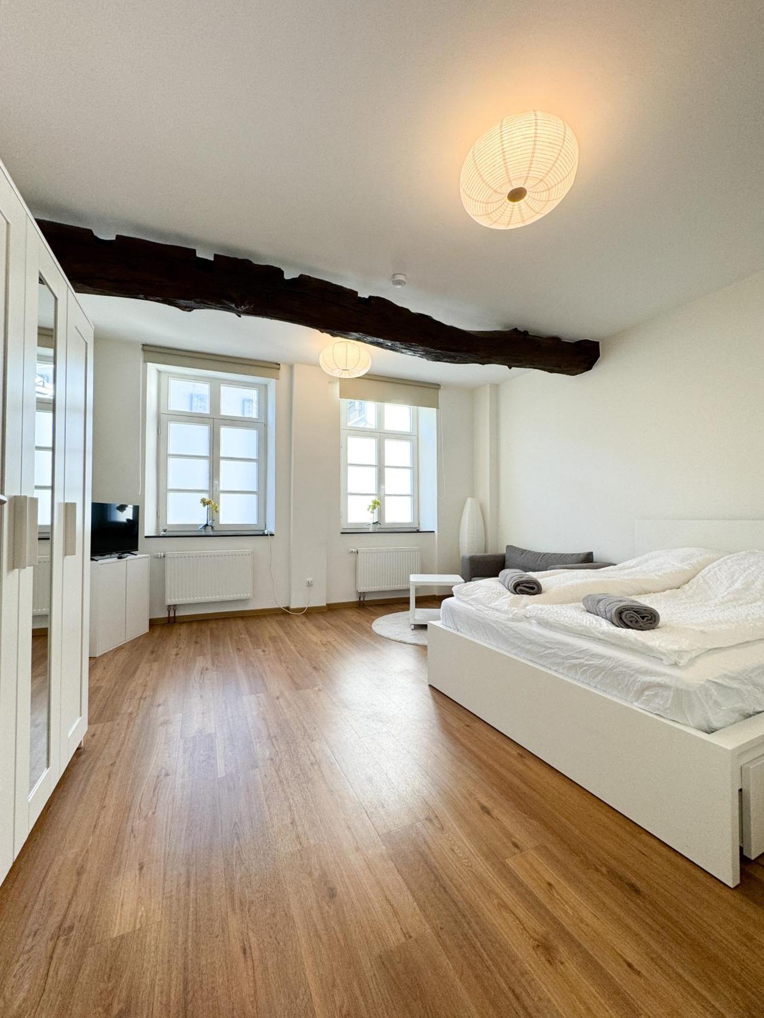 Praktisch & Modern - Voll Ausgestattetes Apartment