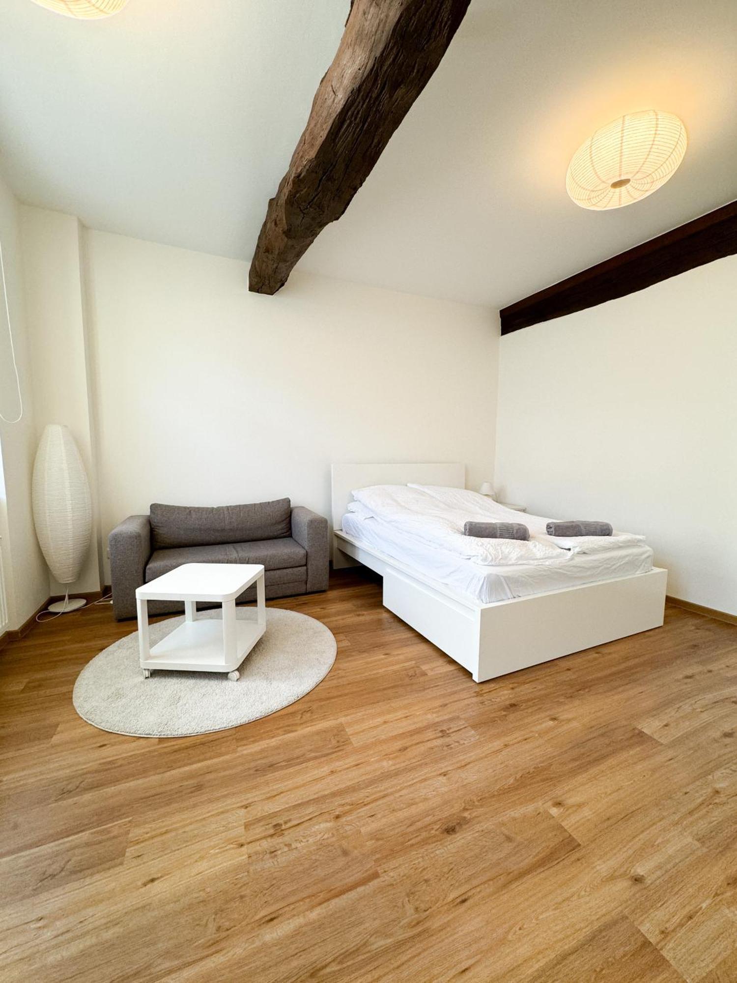 Praktisch & Modern - Voll Ausgestattetes Apartment *